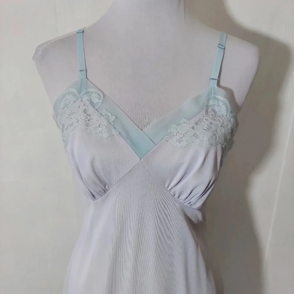 Vintage Baby Blue Kayser Tiny Pleats and Lace Full Slip with Adjustable Shoulder - Picture 2 of 16